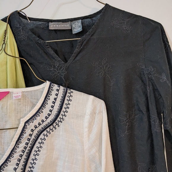 3 3/4 Sleeve Embroidered Tunic Tops Size Small Lot - Picture 5 of 5